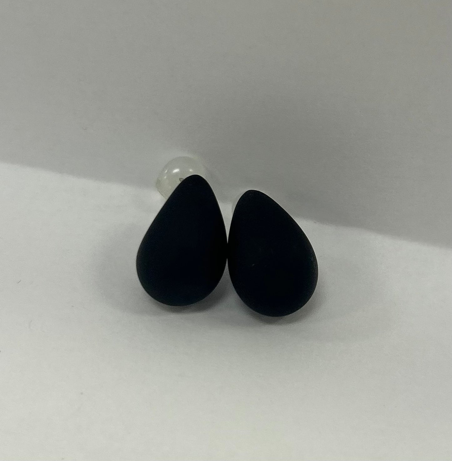 Black Teardrop Earrings