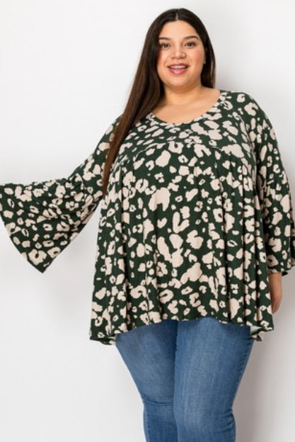 The Shimmer Shack Extended plus leopard sweater