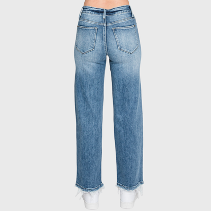 P489WF-MD SUPER HIGH RISE STRETCH SLIM STRAIGHT JEANS: 7/27