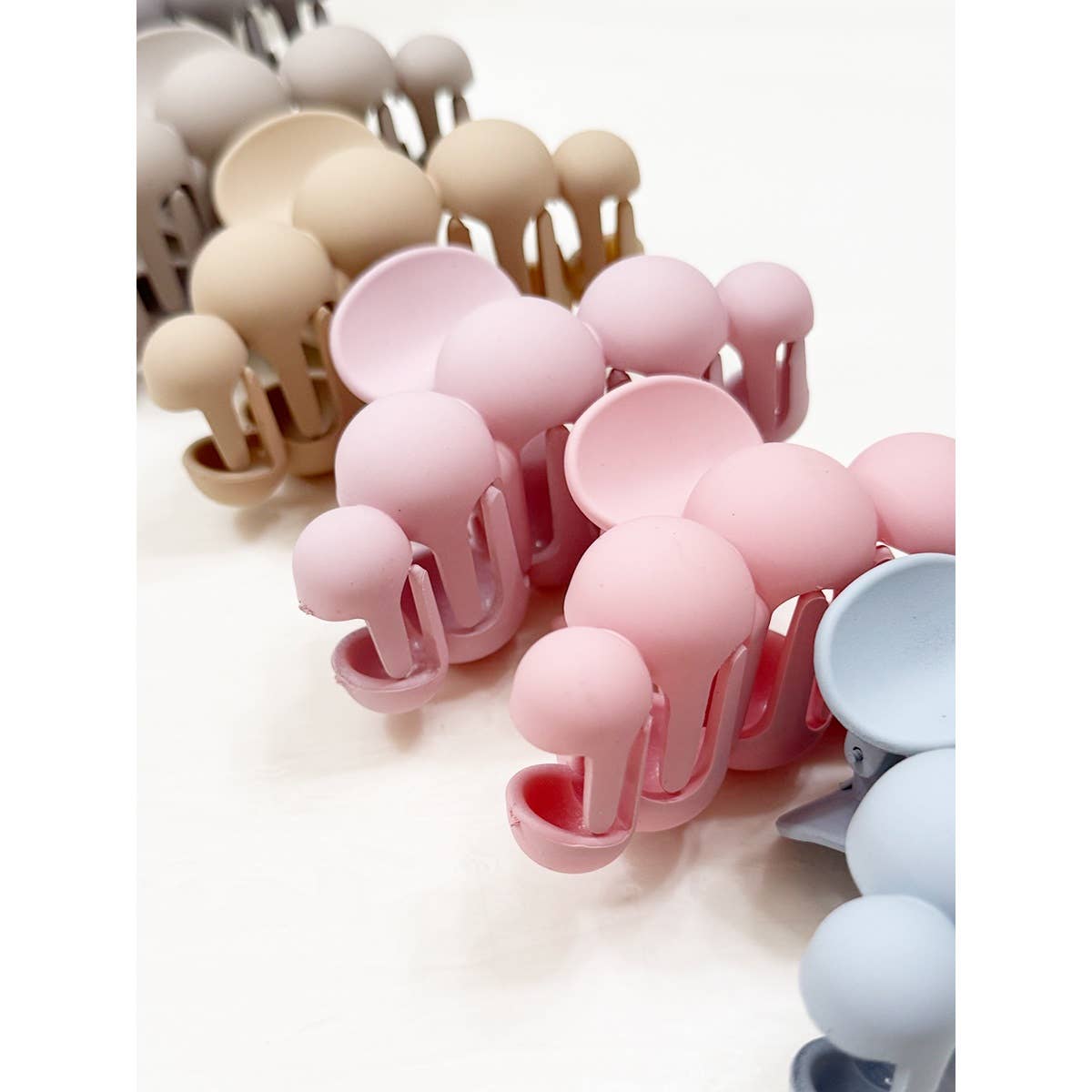 Soft Matt Bubble Pearl Hair Claw Clips