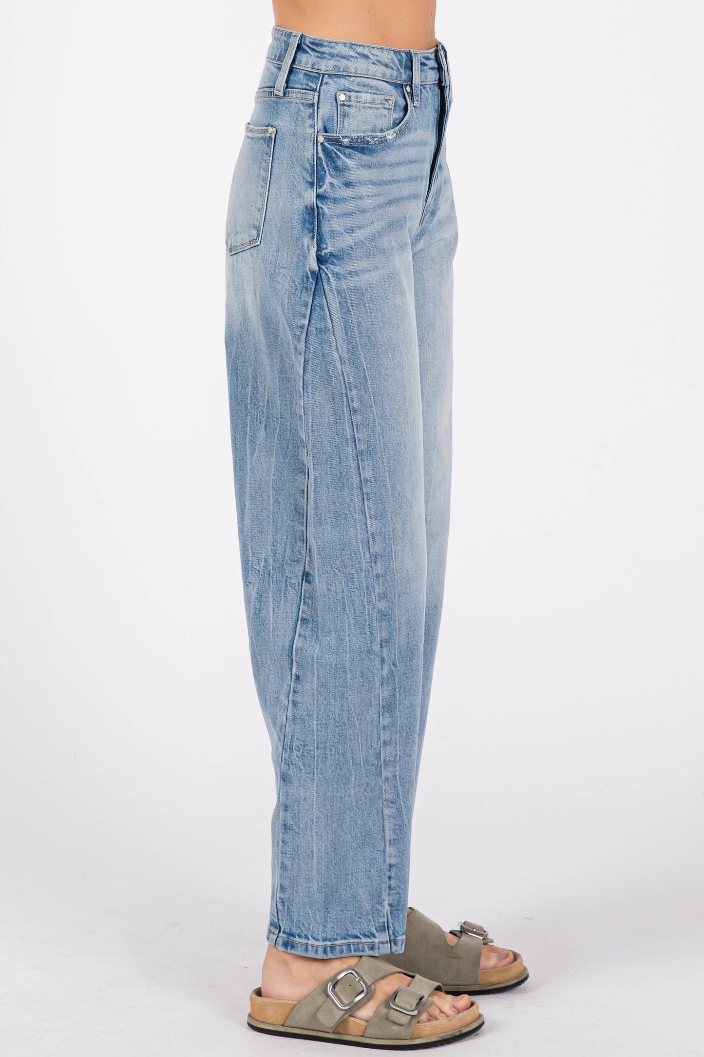 Petra SIDE SEAM DETAILING HIGH RISE COMFORT BARREL JEANS