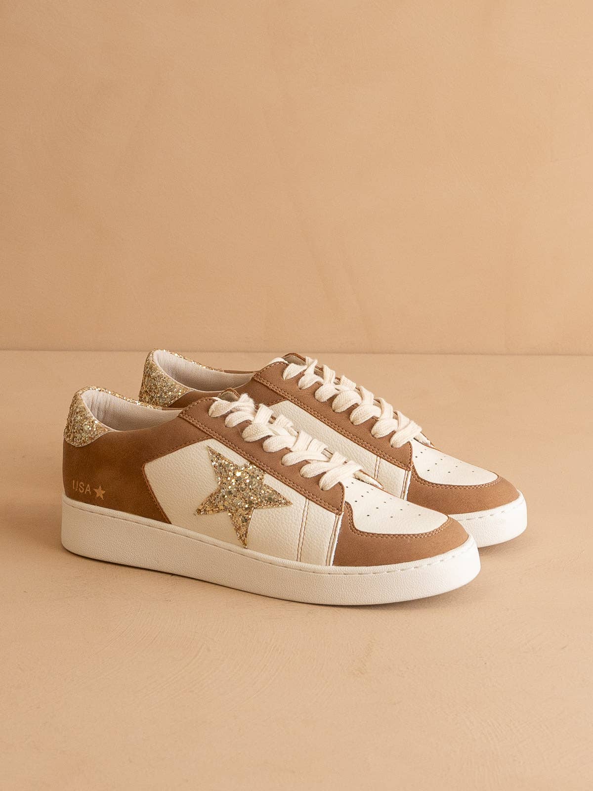 OASIS SOCIETY - The Liberty | Camel Glitter Star Sneaker