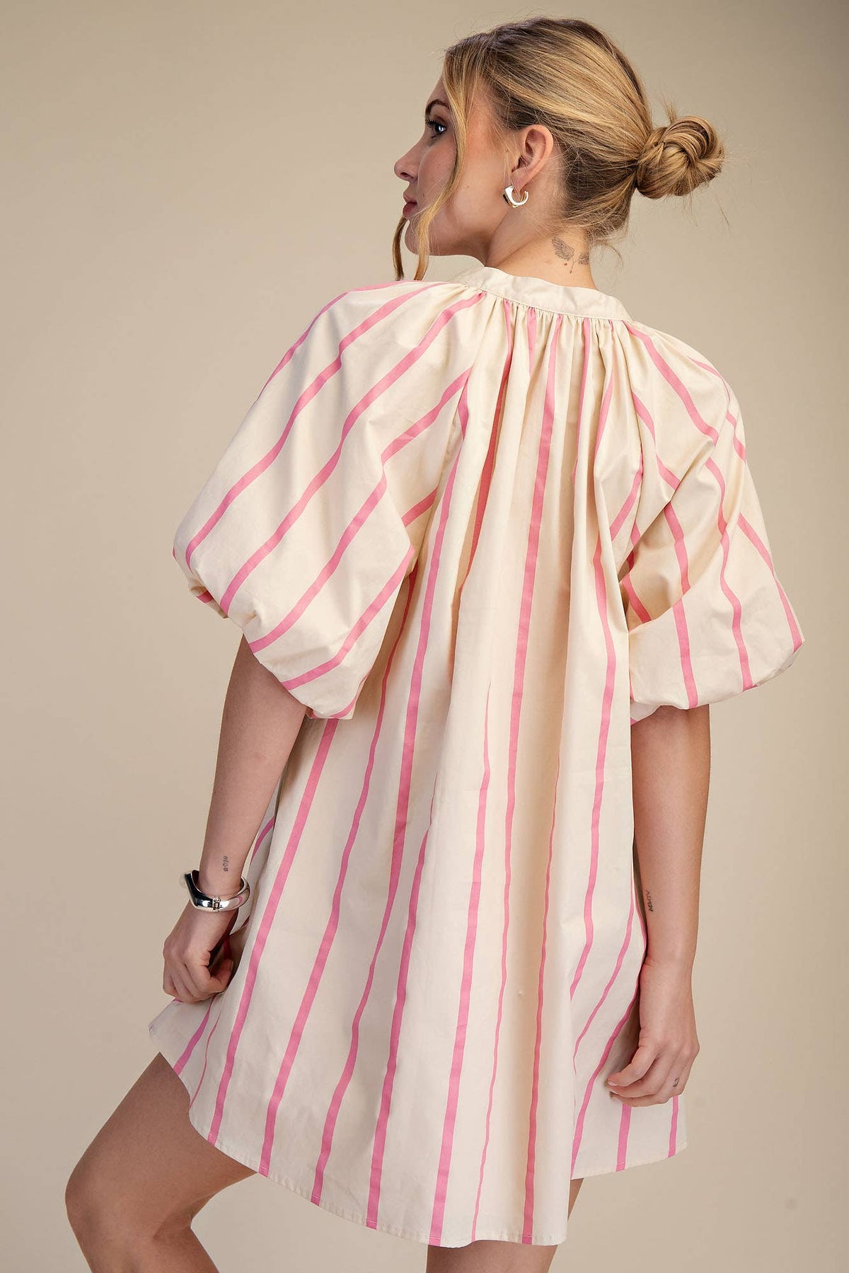 Glam - Puff-Sleeve Stripe Mini Shift Dress
