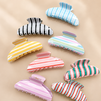 JOSSLYN by wall to wall - JUMBO STRIPE PLAID OVAL HAIR CLAW CLIPS | 40H1069
