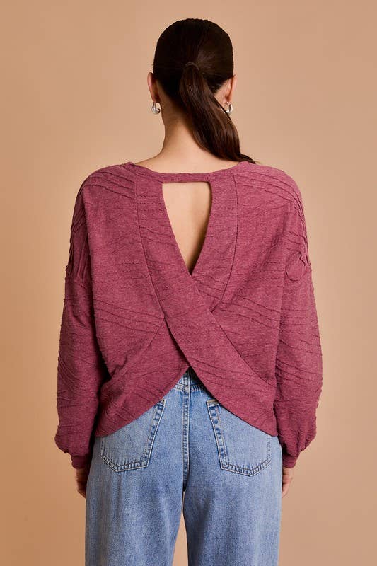 GILLI - LONG SLEEVE BACK OVERLAP TOP