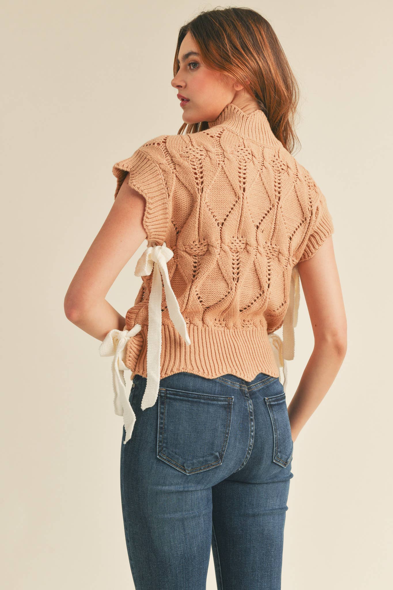 &MERCI - MOCK NECK CROPPED SWEATER VEST MSW2133