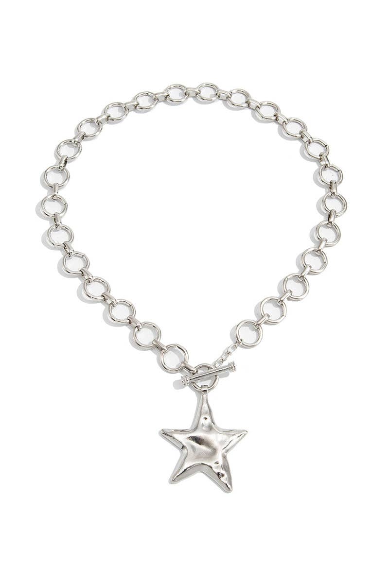 Soli Echo - Chunky Chain Cross Pendant Necklace