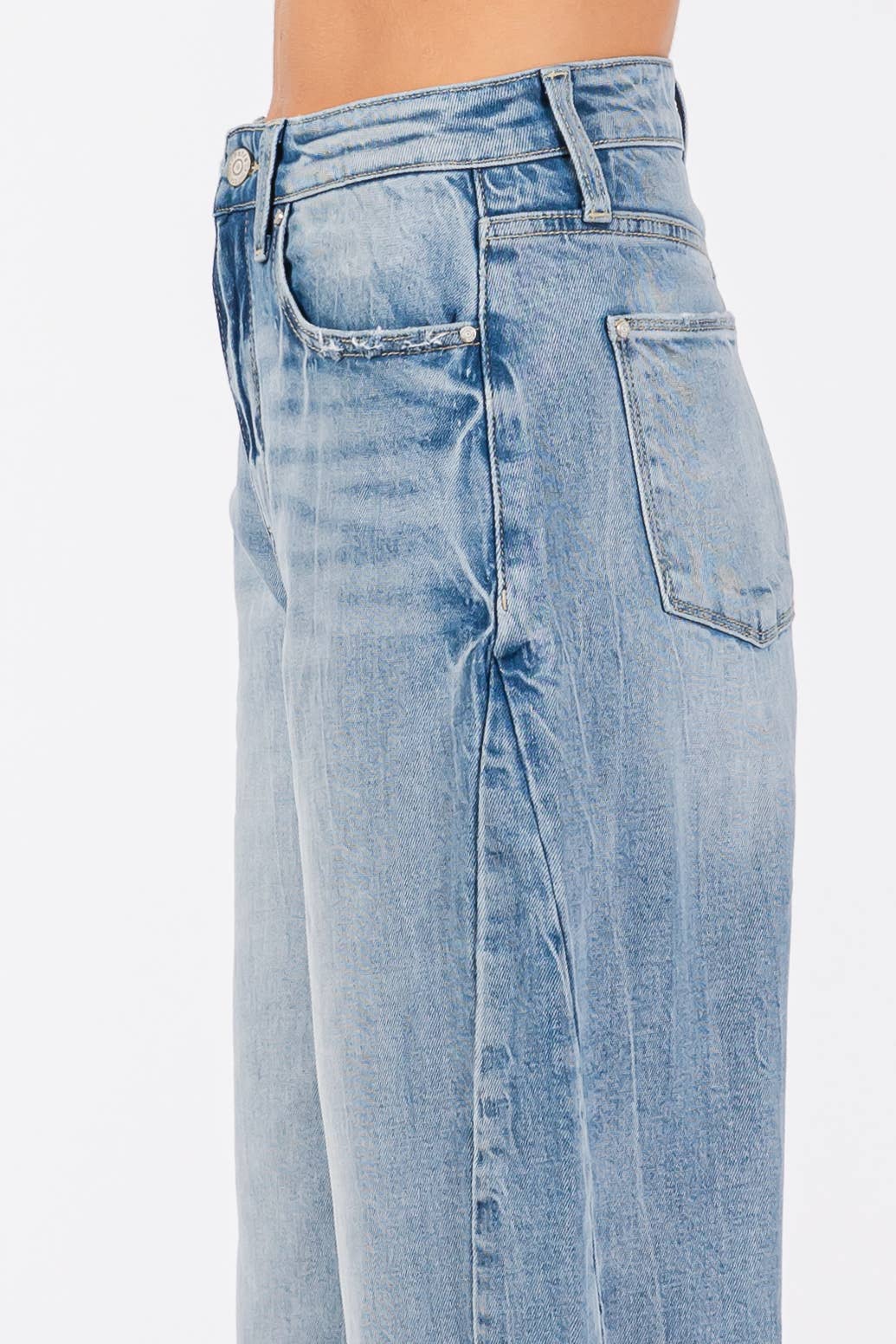 Petra SIDE SEAM DETAILING HIGH RISE COMFORT BARREL JEANS
