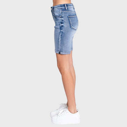 Petra153 - P1032R-MD HIGH RISE BERMUDA W/ CUFFED HEM