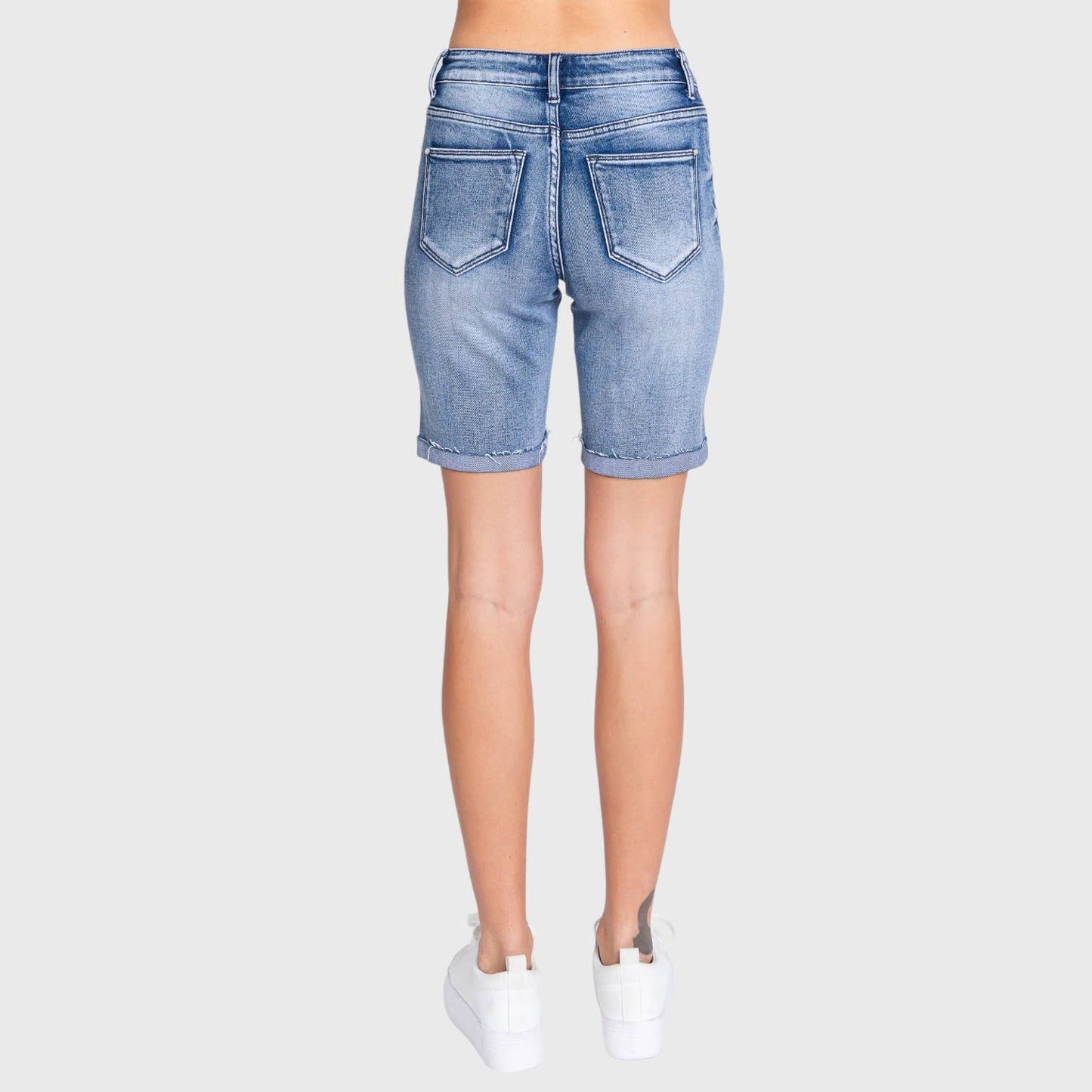 Petra153 - P1032R-MD HIGH RISE BERMUDA W/ CUFFED HEM
