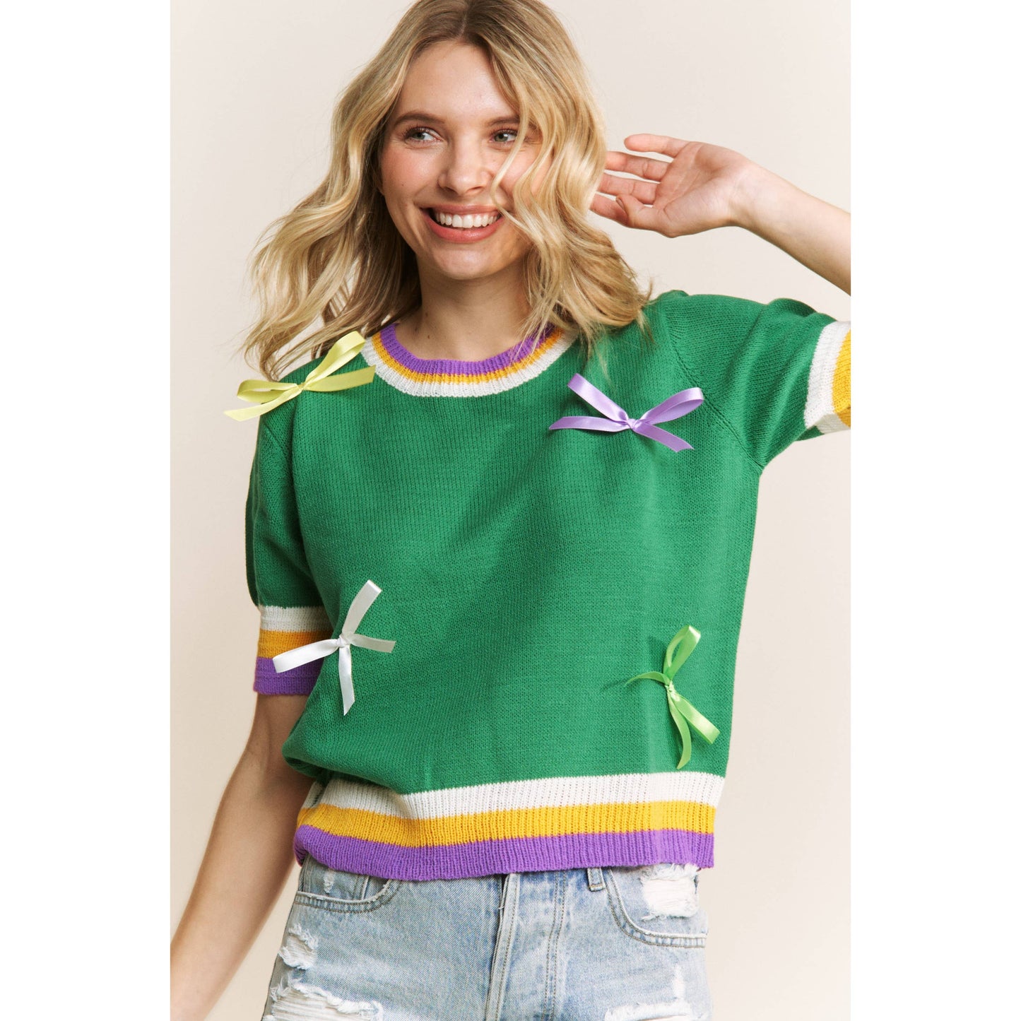 MARDI GRAS BOW DETAIL SHORT SLEEVE PULLOVER TOP