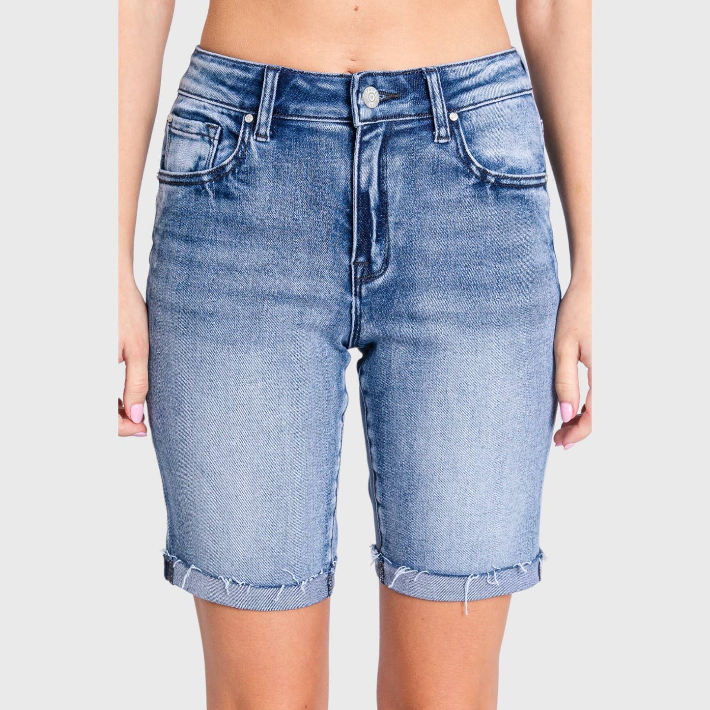 Petra153 - P1032R-MD HIGH RISE BERMUDA W/ CUFFED HEM