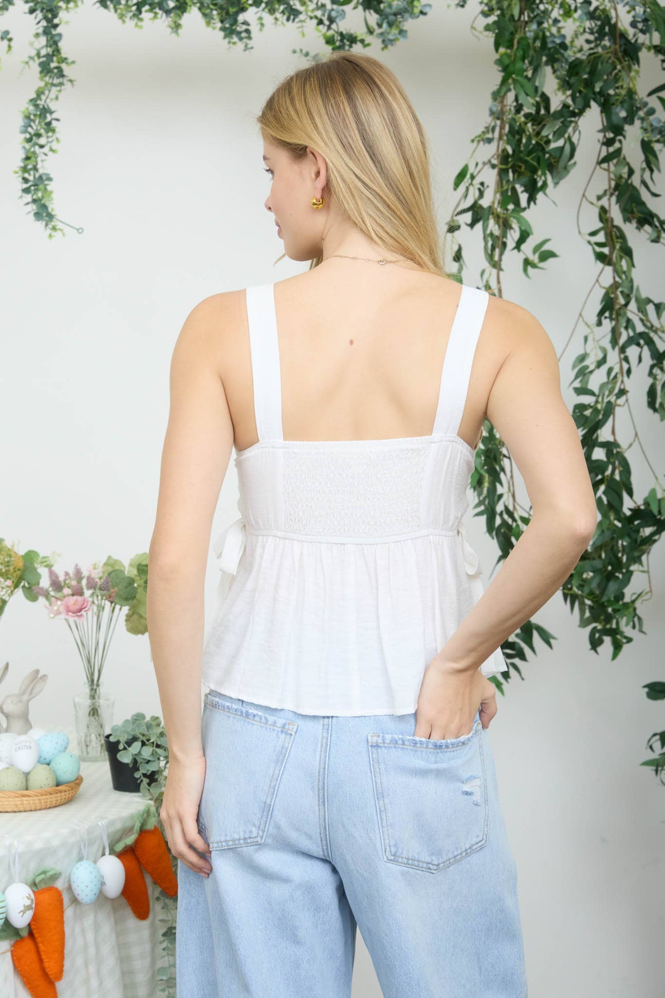 Blu Pepper - FLORAL EMBROIDERY SIDE TIE SLEEVELESS TOP